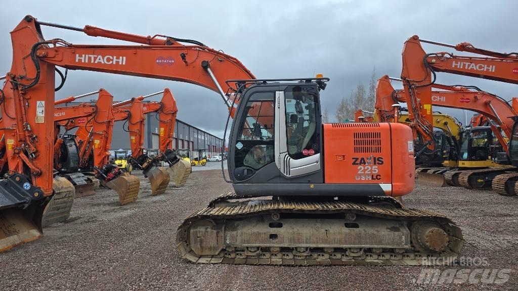 Hitachi ZX225USRLC-3 Pásová rýpadla