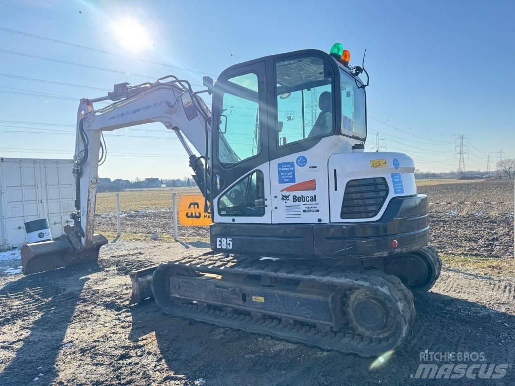 Bobcat E 85 Midi rýpadla 7t - 12t
