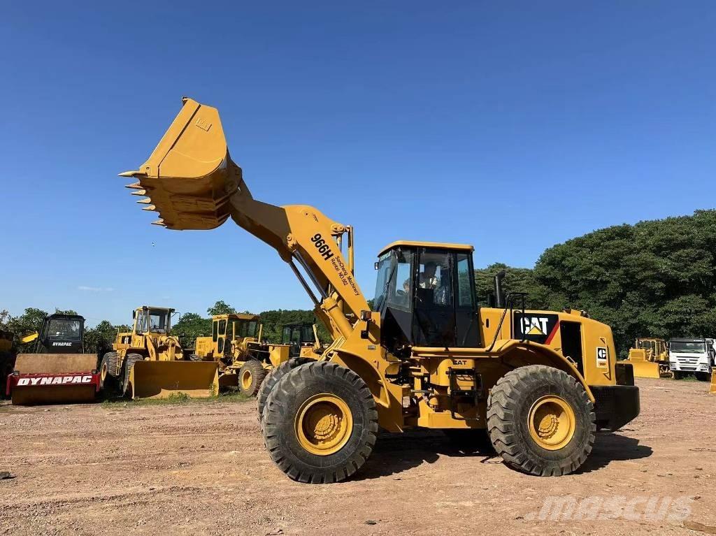 CAT 966H Kolové nakladače