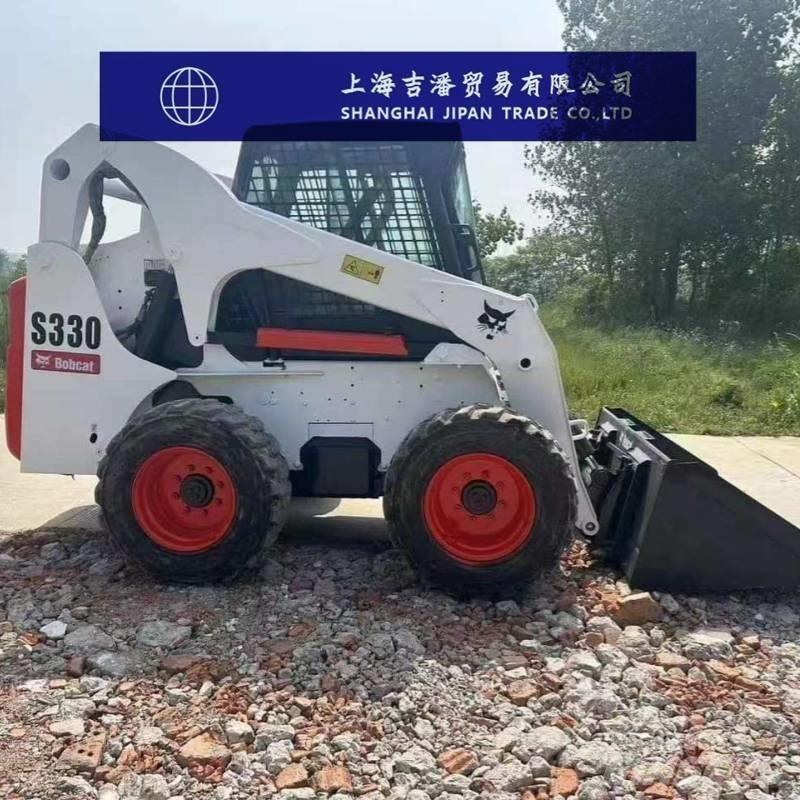 Bobcat S 330 Smykem řízené nakladače