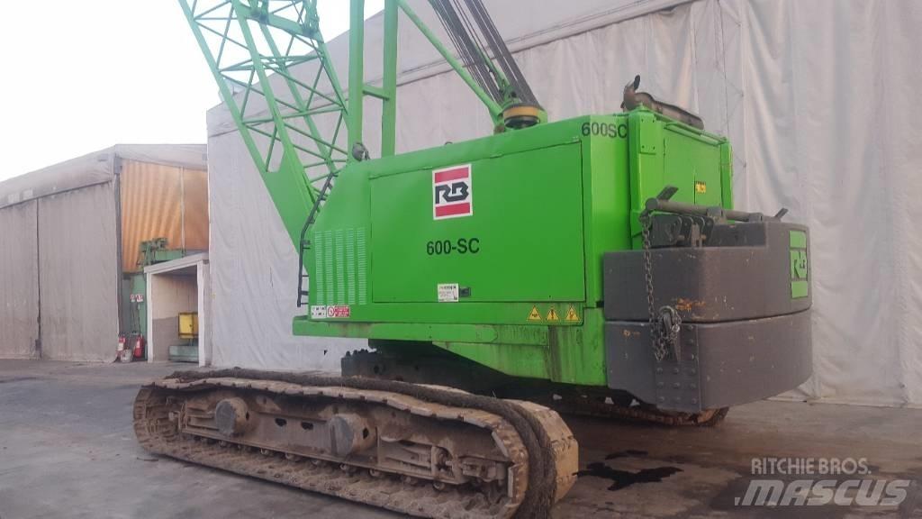 Ruston Bucyrus 600SC Pásové jeřáby
