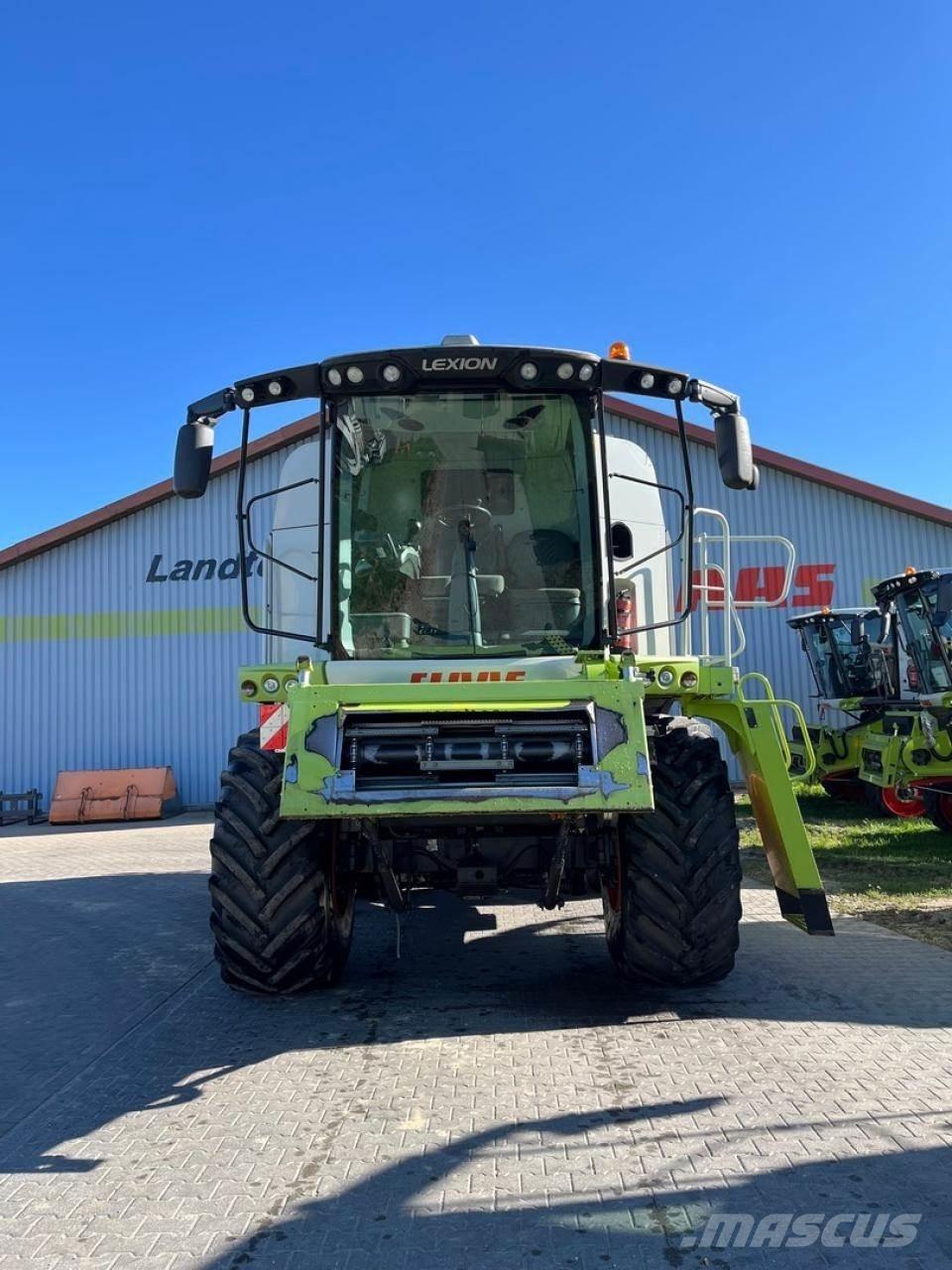 CLAAS Lexion 750 Sklízecí mlátičky