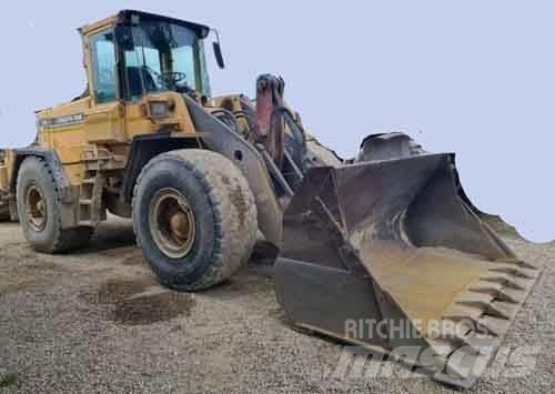 Volvo L 120 C Kolové nakladače