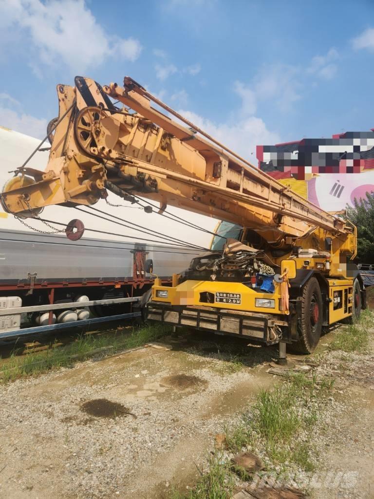 Kobelco RK500 Jeřáby pro těžký terén