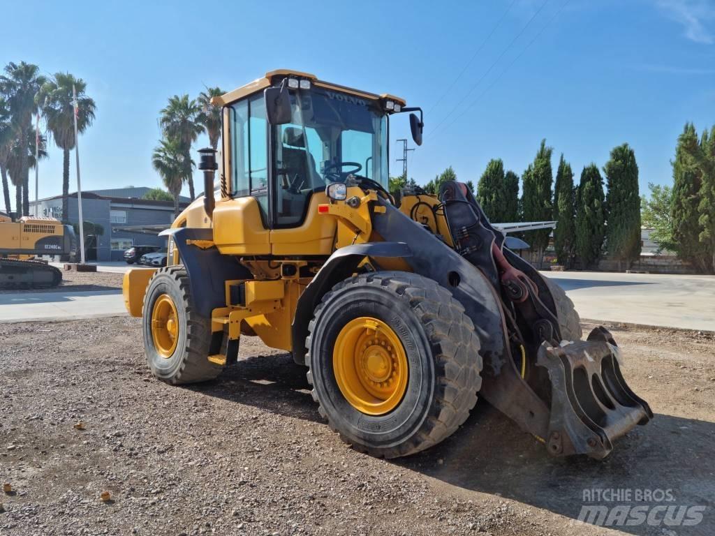 Volvo L 90 H Kolové nakladače