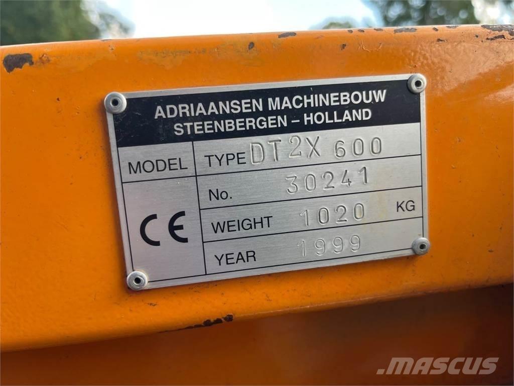 Baselier DT 2x 600 Zařízení na vykládku sil