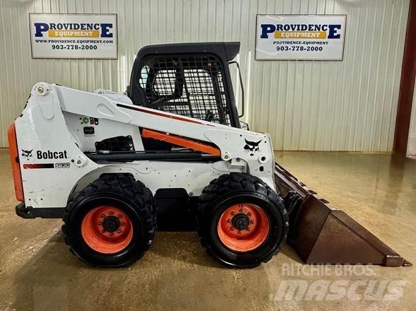 Bobcat S630 Smykem řízené nakladače