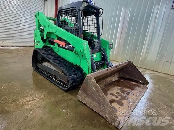 Bobcat T750 Smykem řízené nakladače