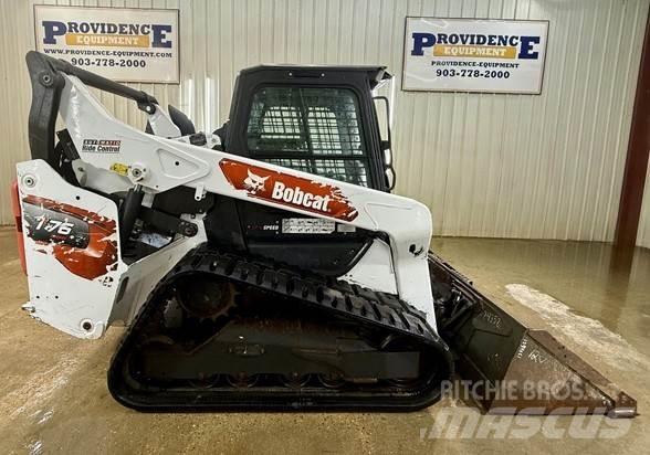 Bobcat T76 Smykem řízené nakladače