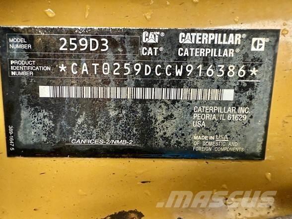 CAT 259D3 Smykem řízené nakladače