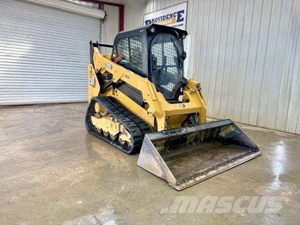 CAT 259D3 Smykem řízené nakladače