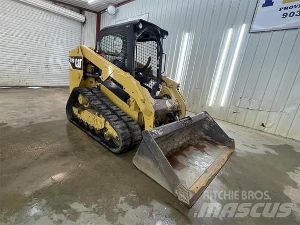 CAT 279D Smykem řízené nakladače