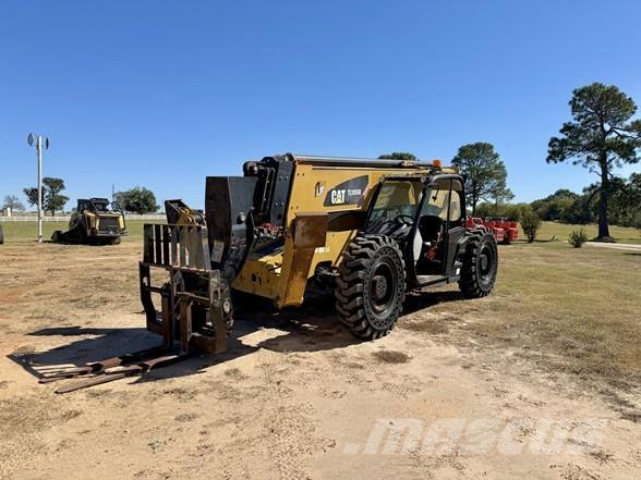 CAT TL1055D Teleskopické manipulátory