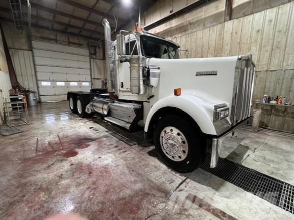 Kenworth W900 Tahače