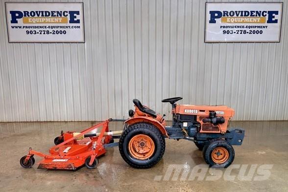 Kubota B7100 Traktory