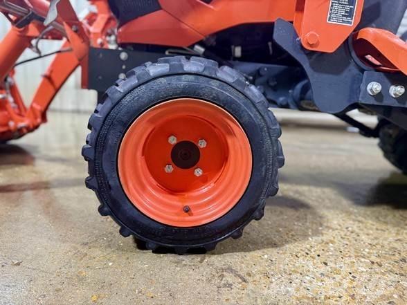 Kubota BX23S Rýpadlo-nakladače