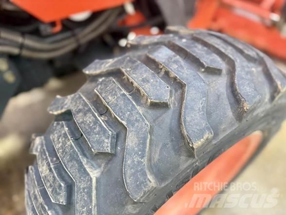 Kubota L39 Rýpadlo-nakladače