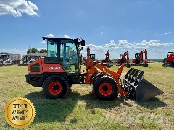 Kubota R640 Kolové nakladače