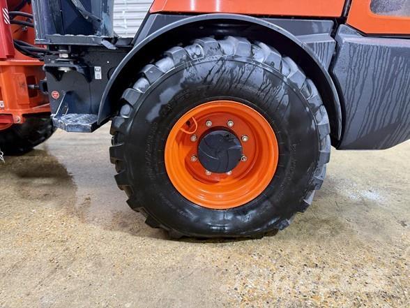 Kubota R640 Kolové nakladače