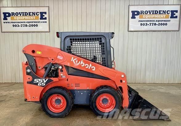 Kubota SSV65 Smykem řízené nakladače