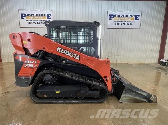 Kubota SVL75-2 Smykem řízené nakladače