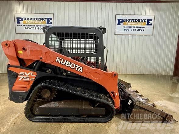 Kubota SVL75-2 Smykem řízené nakladače
