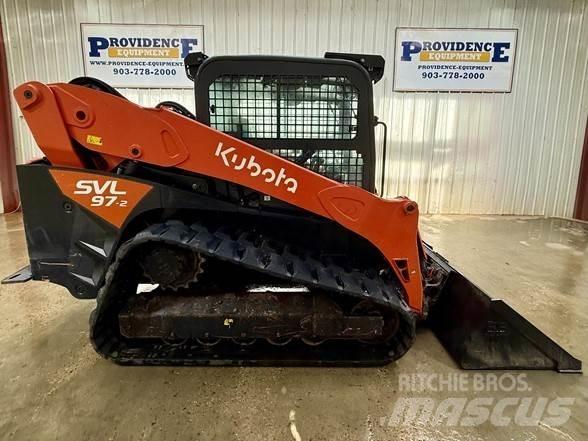 Kubota SVL97-2 Smykem řízené nakladače