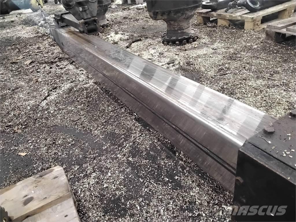 John Deere Ch8 Těžební jeřáby