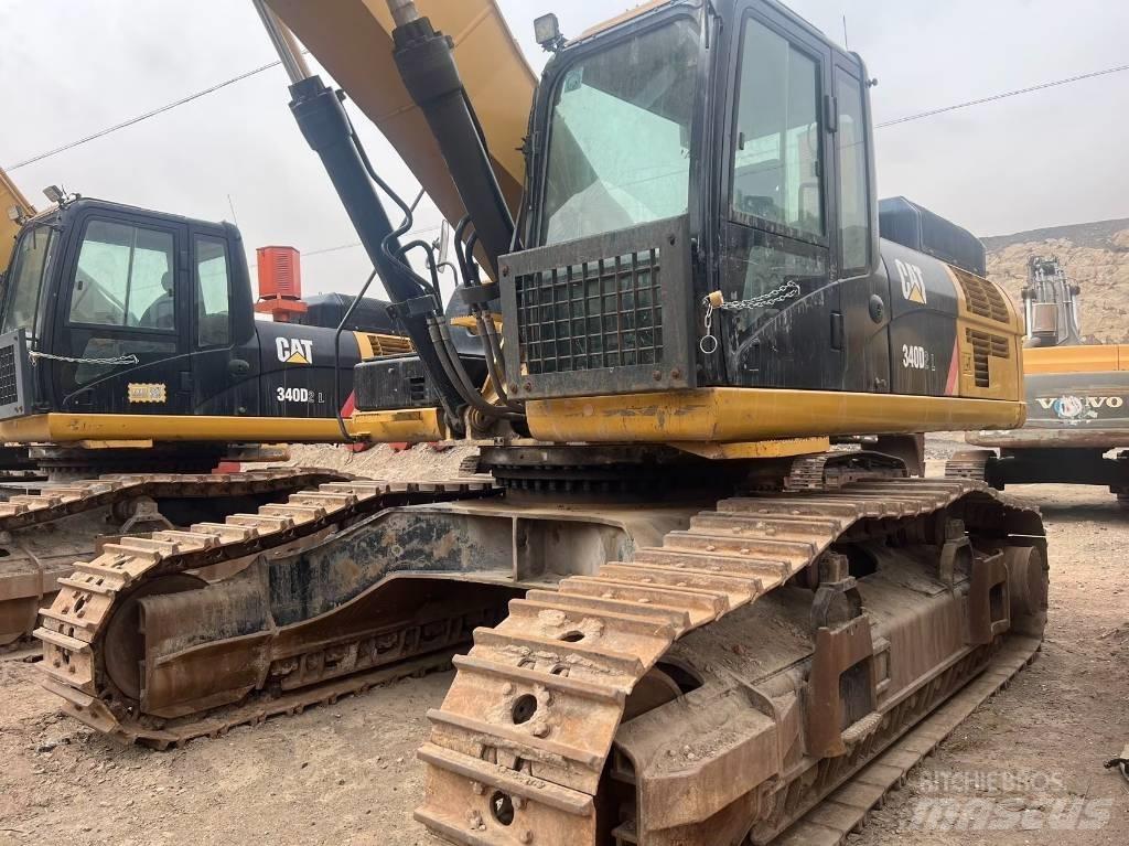 CAT 340D2L Pásová rýpadla