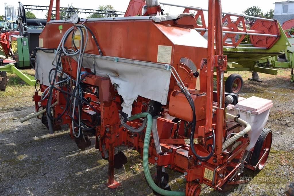 Becker Aeromat T6Z Přesné secí stroje