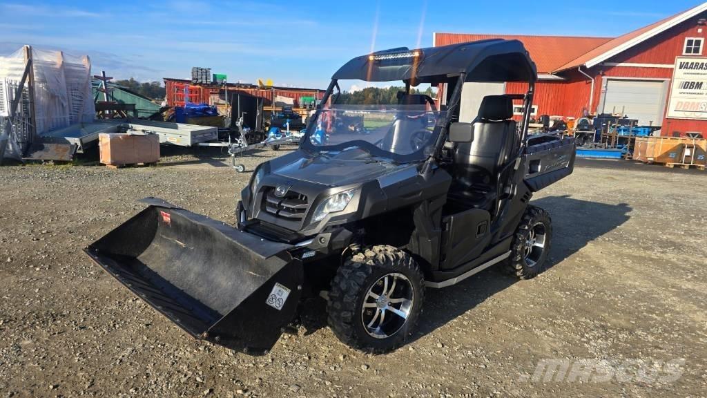  UTV 850 CF moto Kolové nakladače
