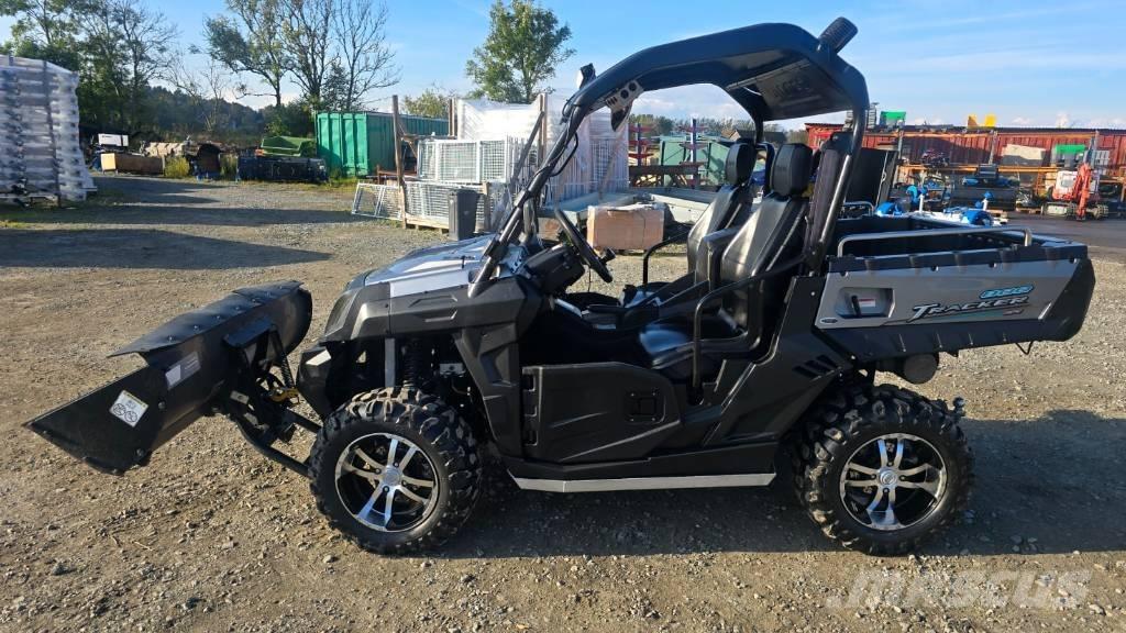  UTV 850 CF moto Kolové nakladače
