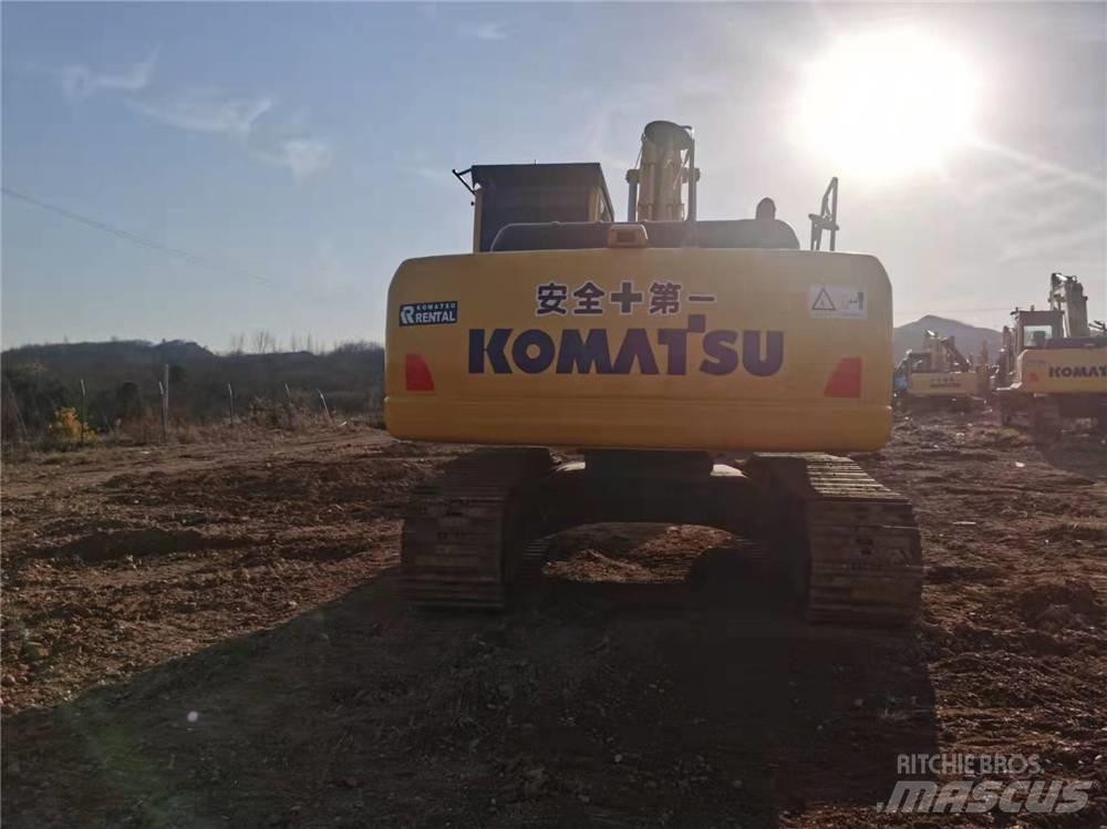 Komatsu PC 220-8 Pásová rýpadla