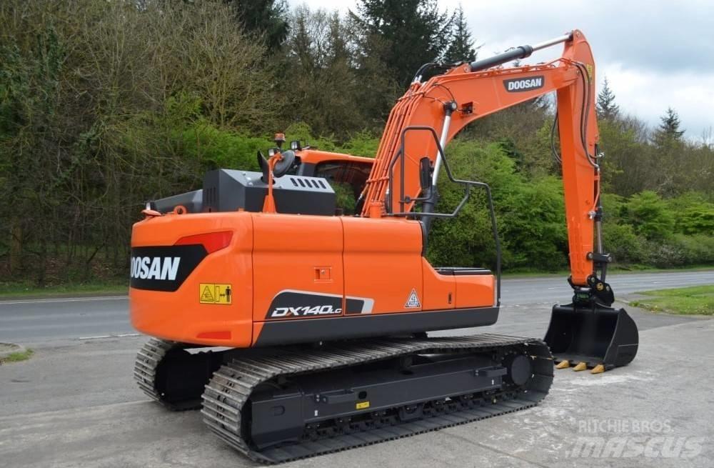 Doosan DX 140 LC-5 Pásová rýpadla