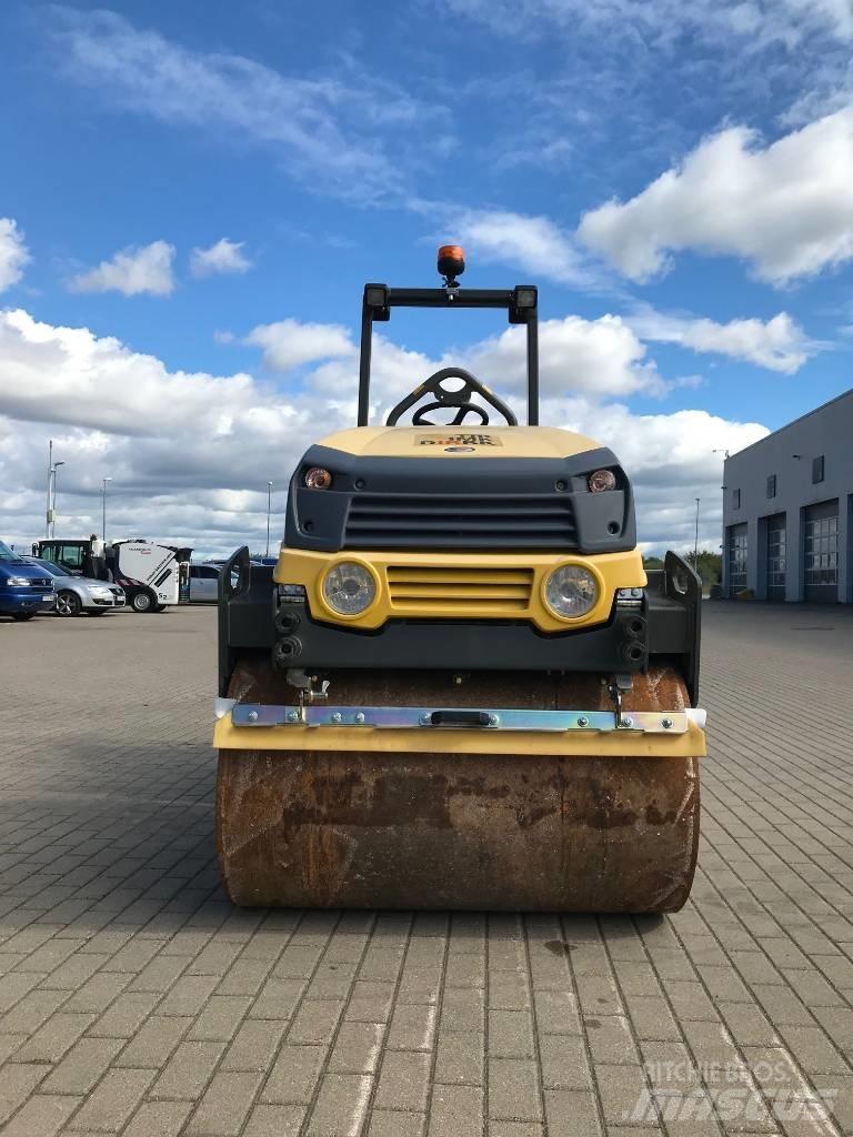 Wacker Neuson RD27 Tandemové válce