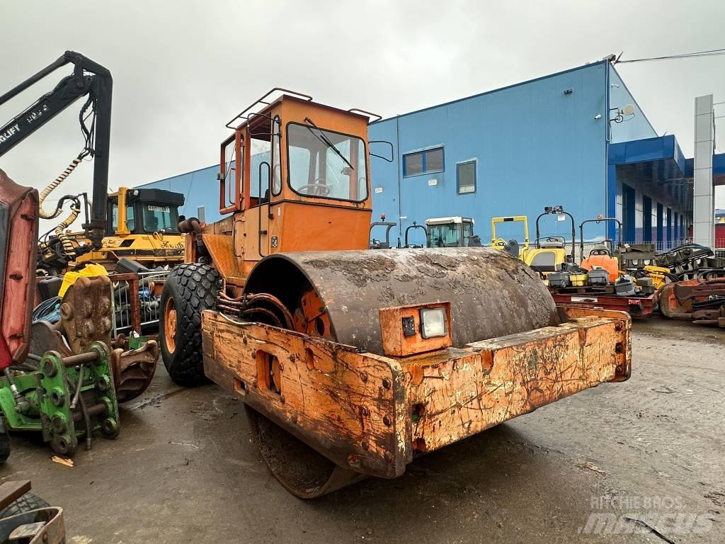 Hamm 2510 SD Tahačové válce