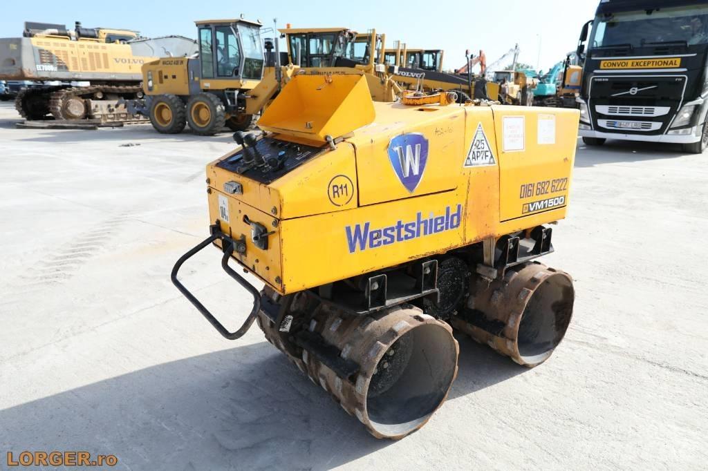 JCB VM 1500 Tandemové válce
