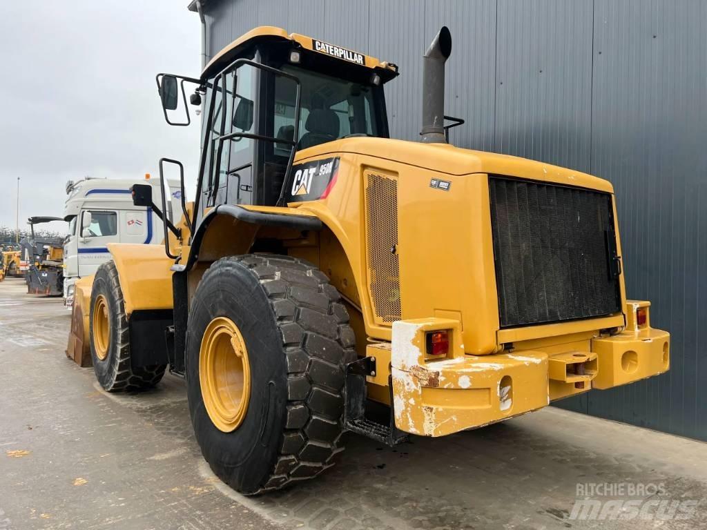 CAT 950H Kolové nakladače