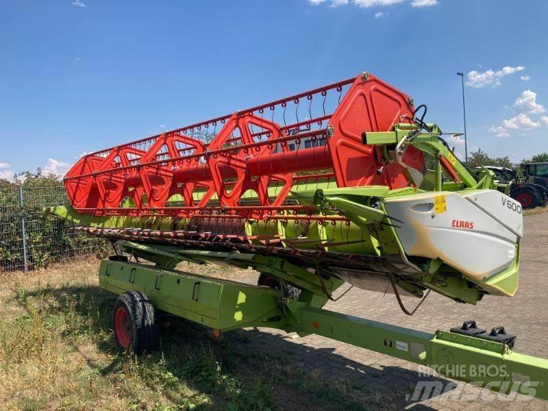 CLAAS TUCANO 570 Sklízecí mlátičky