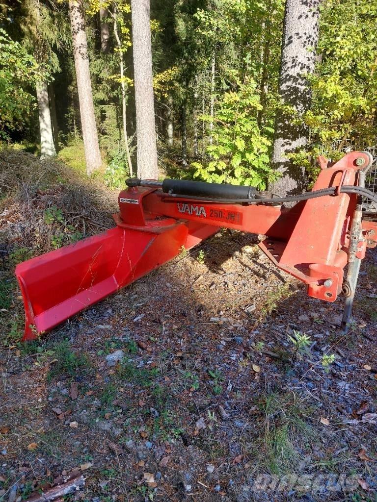 Vama 250 JH 1 Tažené radlice