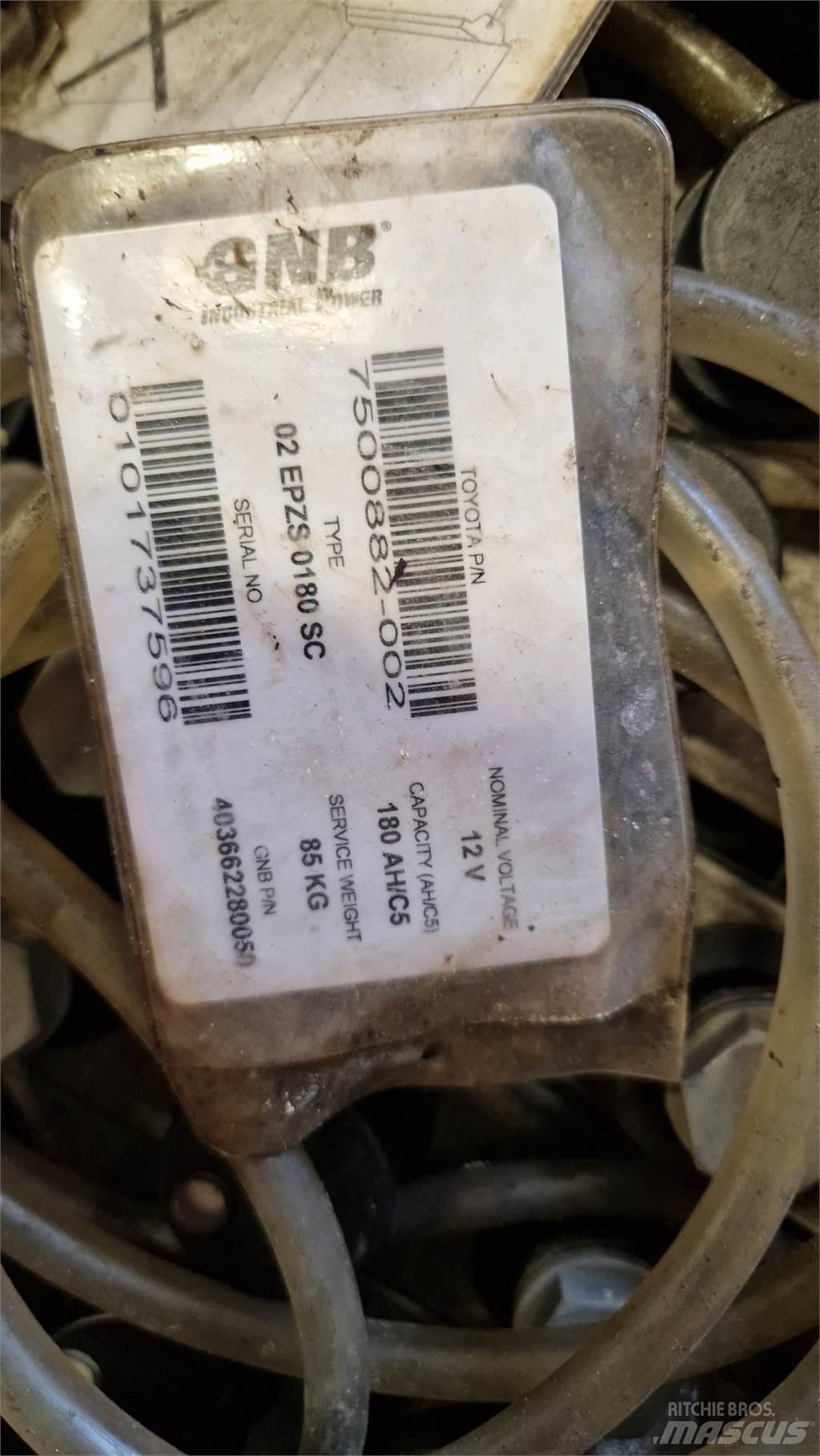 Toyota SWE080L Ručně vedené vysokozdvižné vozíky