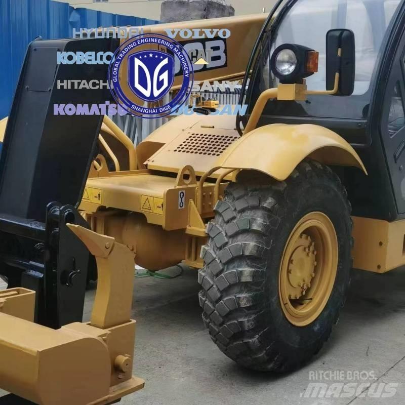 JCB 535 Teleskopické manipulátory