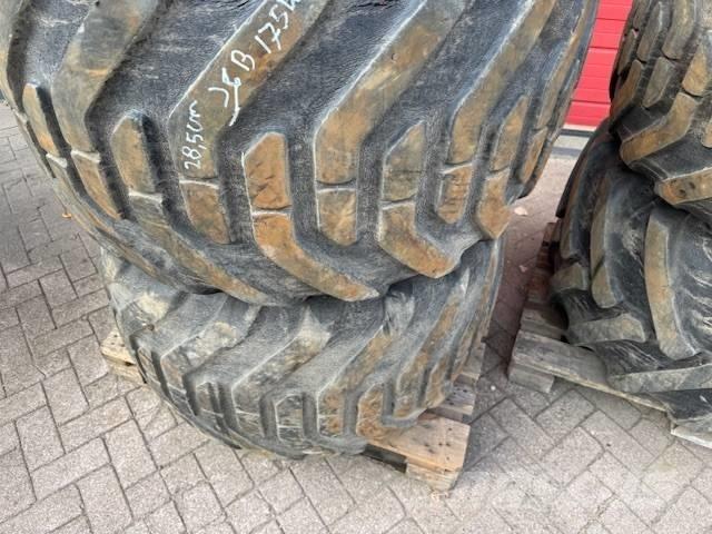 Nokian 600/50/22.5 Pneumatiky, kola a ráfky