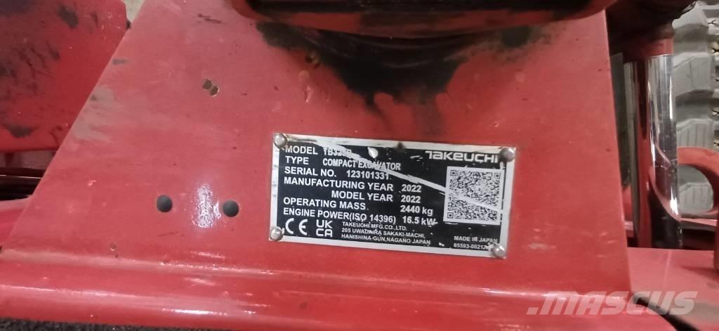 Takeuchi TB 325 R Mini rýpadla < 7t