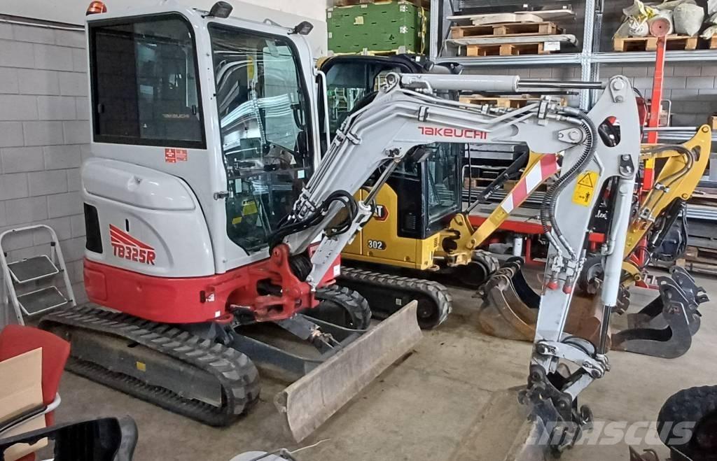 Takeuchi TB 325 R Mini rýpadla < 7t