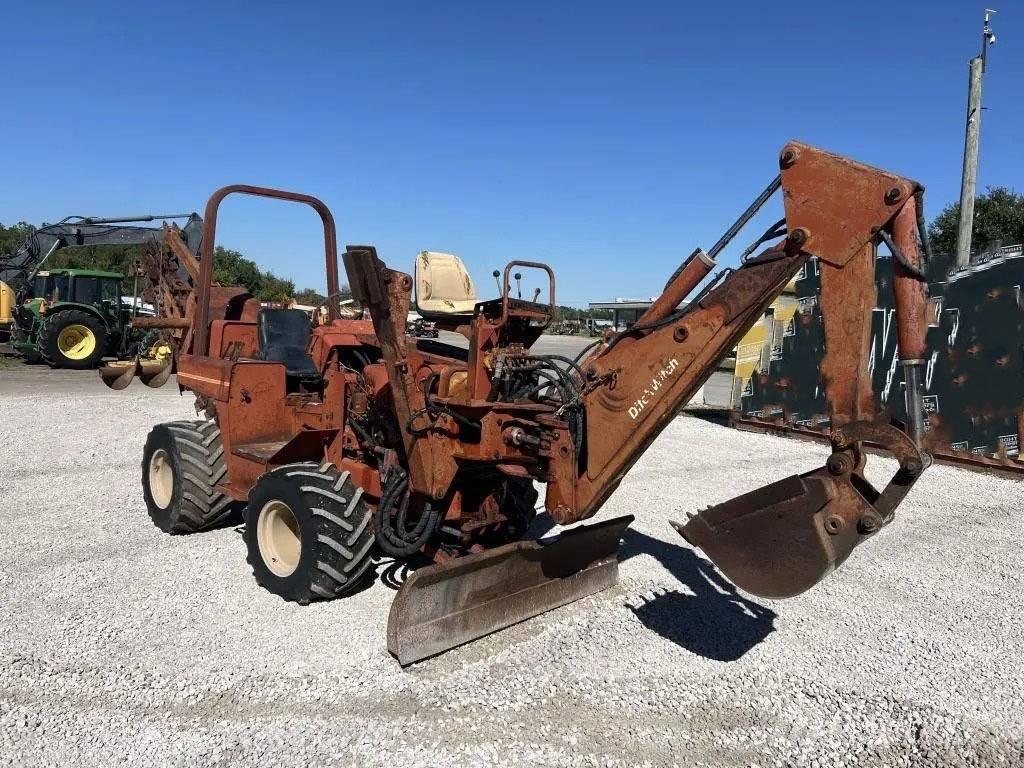 Ditch Witch 4010 DD Rýhovače