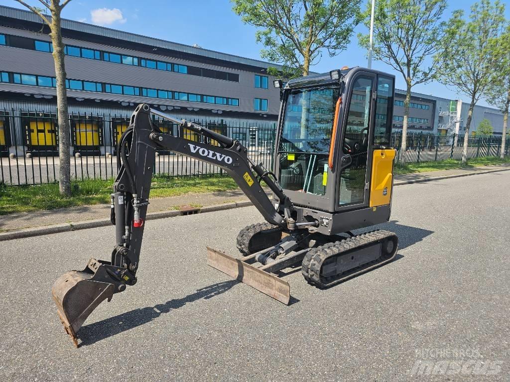 Volvo EC 18 E Mini rýpadla < 7t
