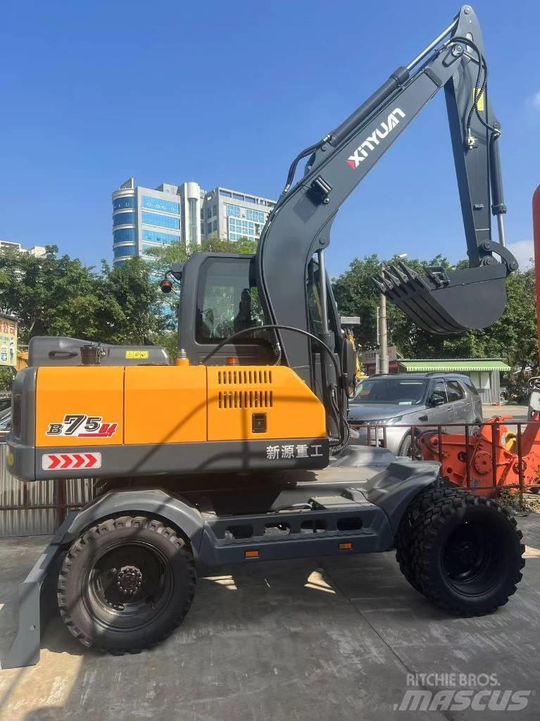 Xinyuan  B75G4 Pásová rýpadla
