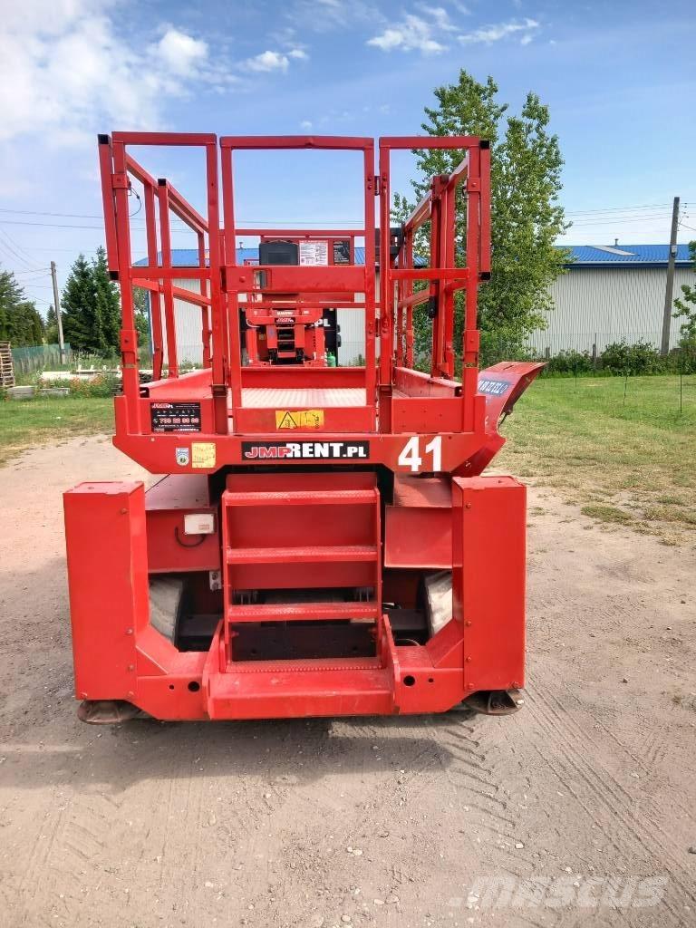 Manitou 120SC Nůžková zvedací plošina