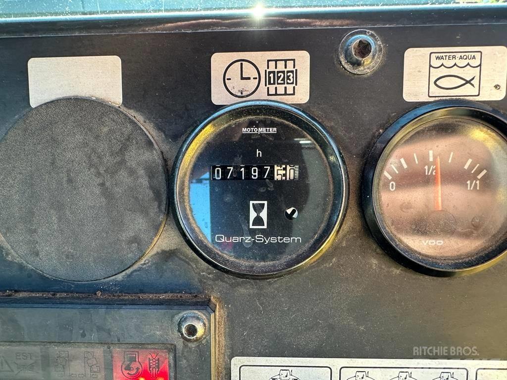 Bomag BW 174 AD Tandemové válce